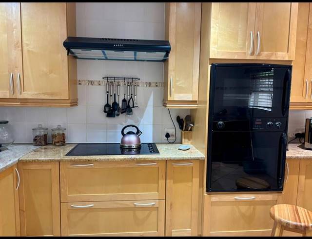 4 BEDROOM TOWNHOUSE FOR SALE IN HELICON HEIGHTS